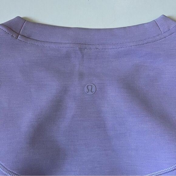 Lululemon Softstreme Gathered T-Shirt 10 - Picture 10 of 16